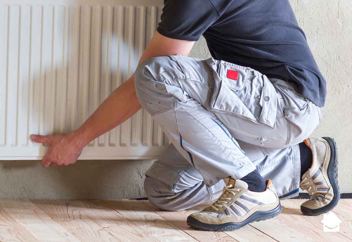 How to Remove a Radiator for Decorating