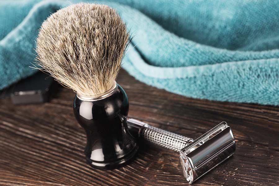 how to clean a safety razor