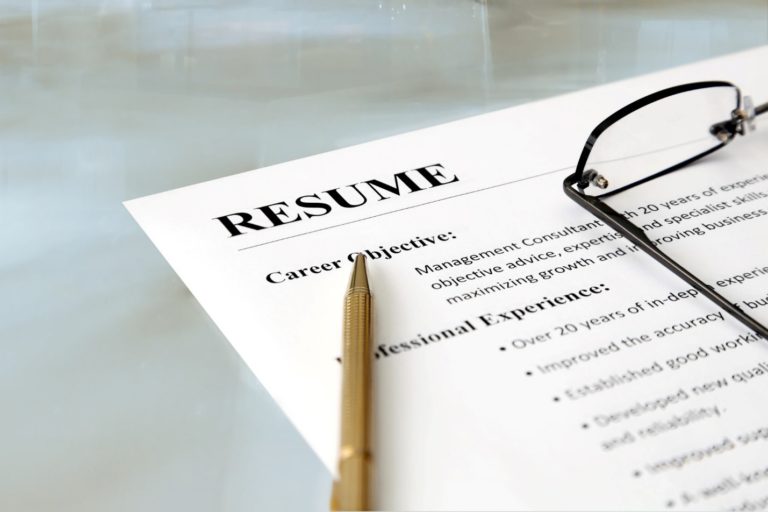3 Tips for Highlighting Your Job Experience on Your Resume