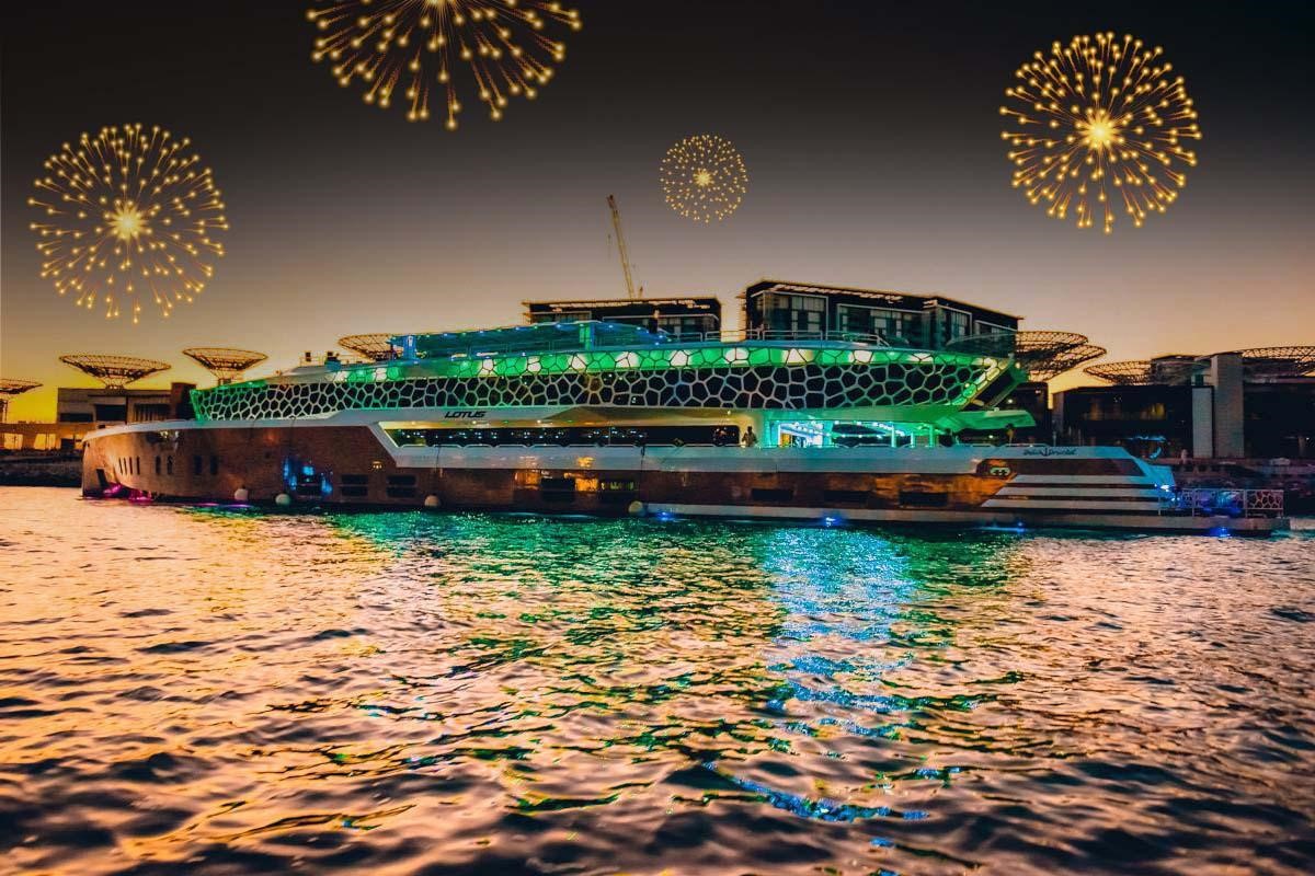 Yacht Rental for New Years Eve in Dubai